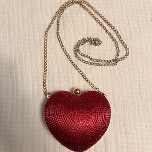 Elegant Red Crystal Heart Clutch with Gold Chain